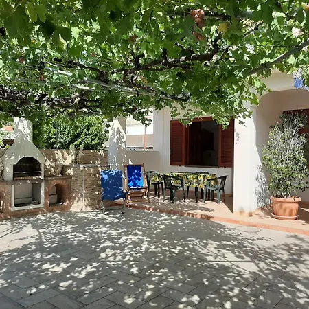 Del Conte Apartman *